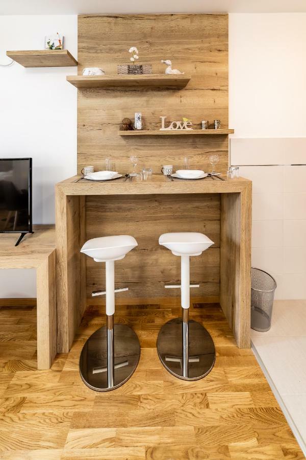 Apartmani Alexandar15 Nowy Sad Zewnętrze zdjęcie