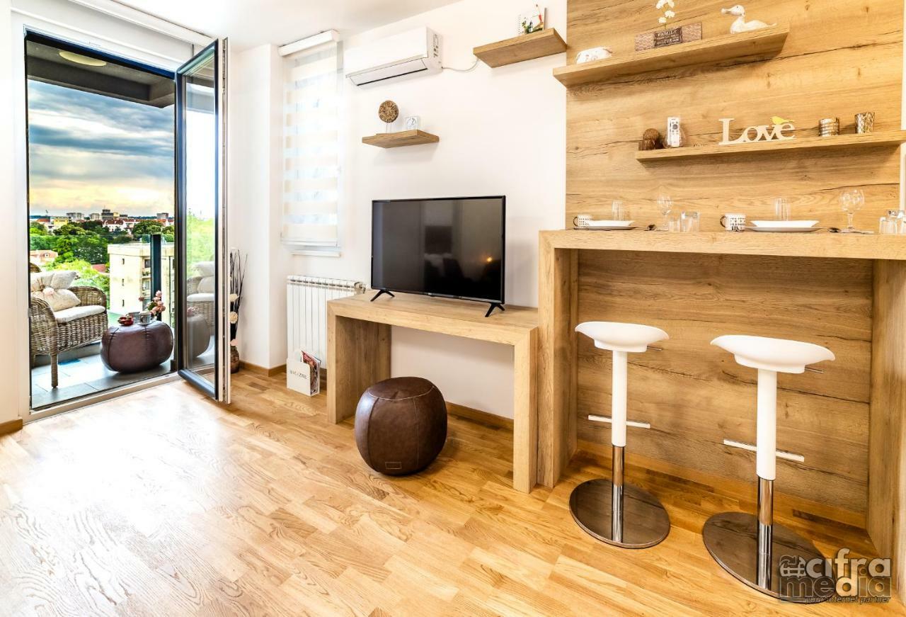 Apartmani Alexandar15 Nowy Sad Zewnętrze zdjęcie